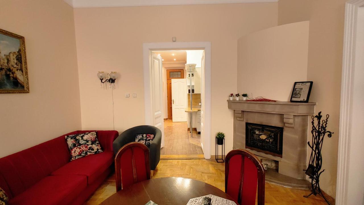 Apartment We Lwowie